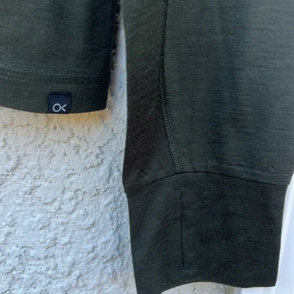 Outerknown Active Green Long Sleeve Wool Top Men's Size XL NWT